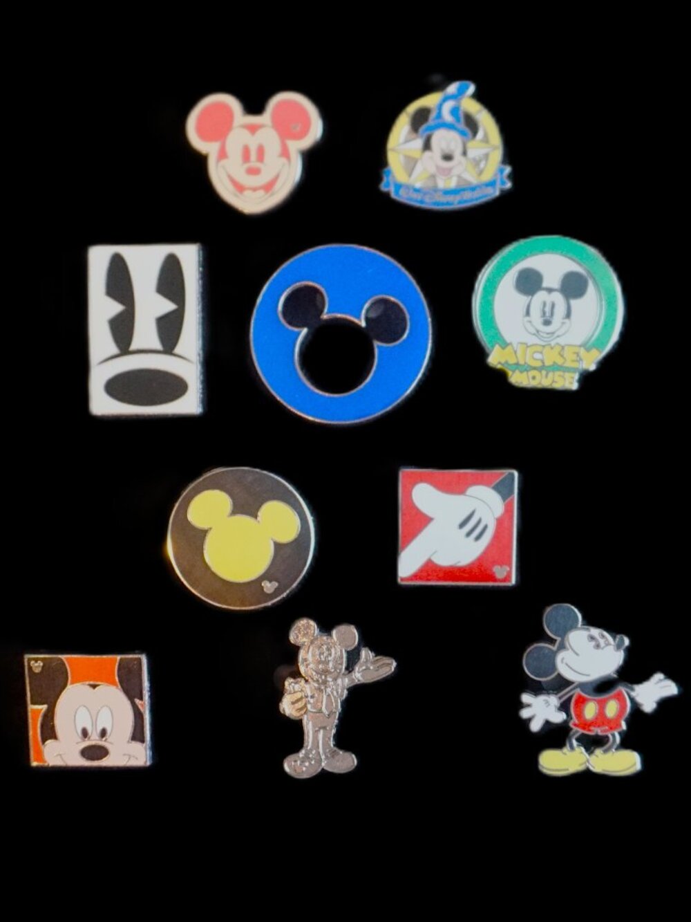 Disney Pin Trading 10 Pin Lot Featuring Mickey Mouse (095)